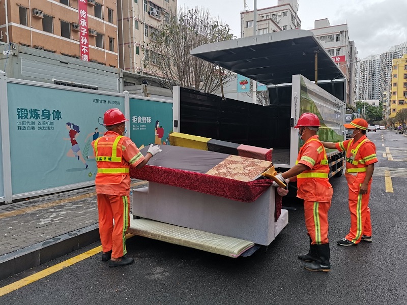 优化城市环境，提升居民生活质量—探索市政清运的新路径